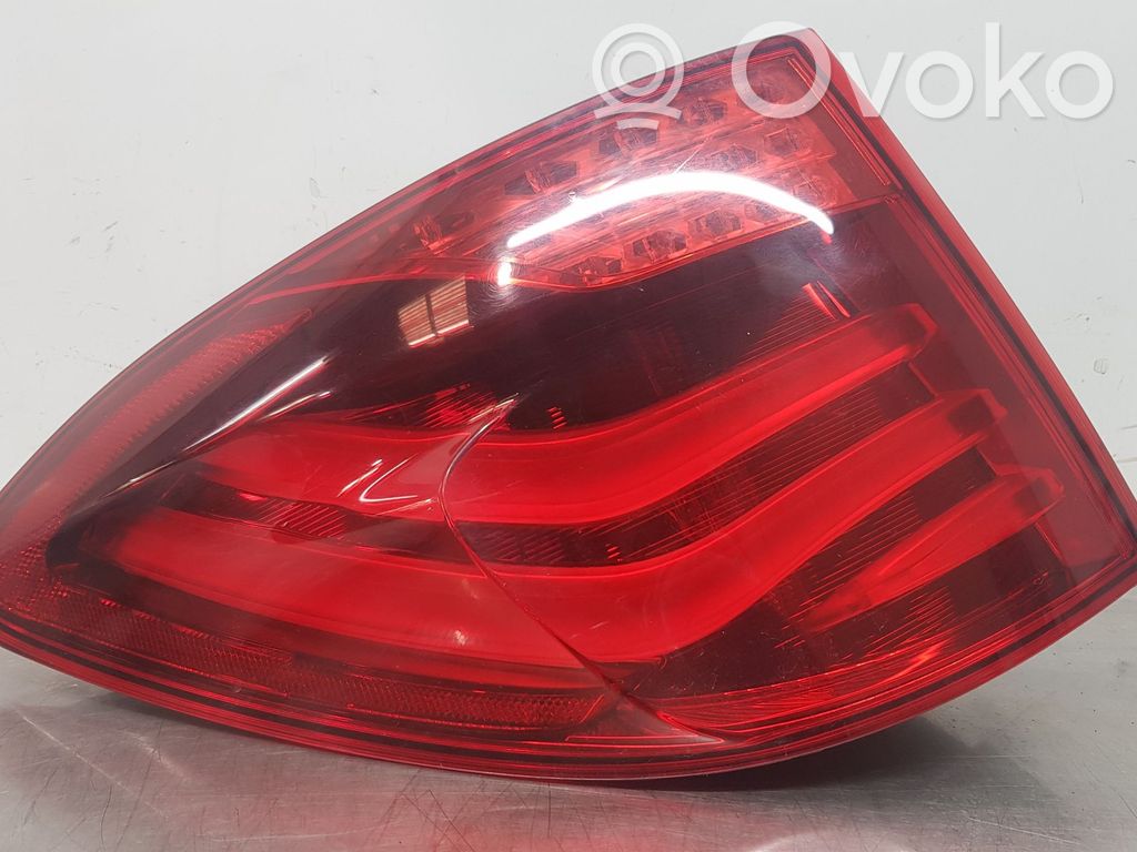 o-24fe2a9f062ad72708cdb1c5d46ea4a4-bmw_5_f10_f11_rear_tail_light_bulb BMW 5 F10 F11 Ampoule, feu stop / feu arrière gauche 63217199643 – Image 1