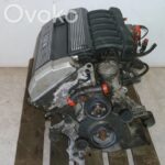 BMW 5 E34 Moteur 11001738915