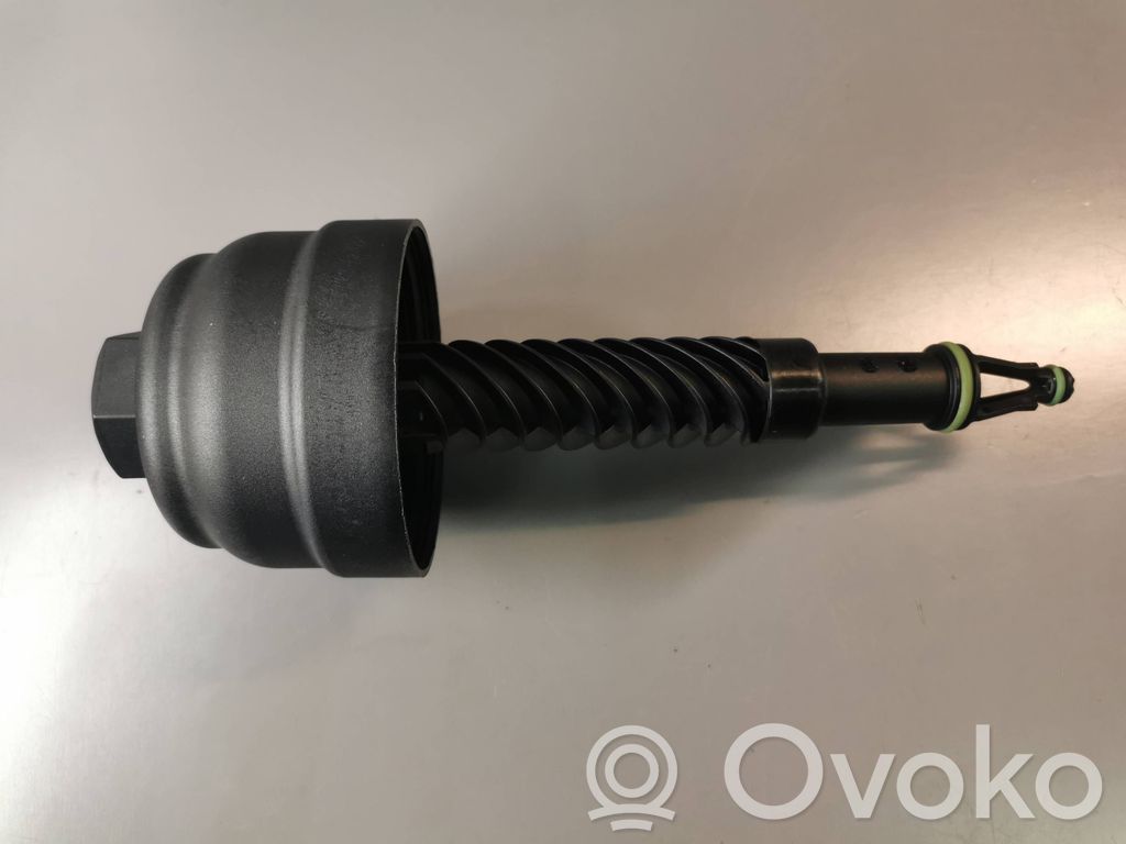 BMW 5 F10 F11 Couvercle de filtre à huile 7808440 11427808440 – Image 2