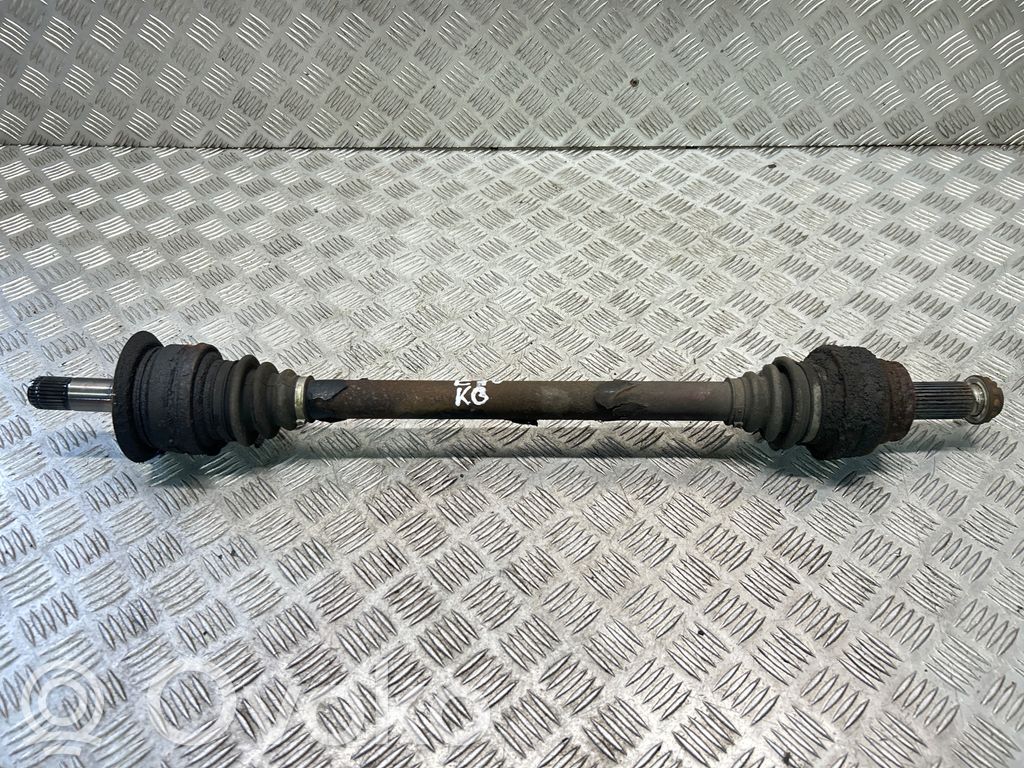 o-06aa074623f486577b7440fc8e53e7dd-bmw_x5_e70_rear_driveshaft BMW X5 E70 Arbre d'entraînement arrière – Image 1