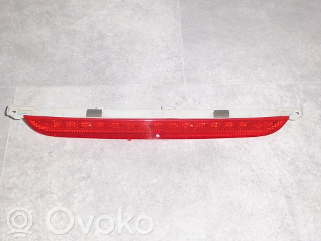 o-46fbac44be702382b835128393c2cfac-bmw_x5_e70_third_center_stoplight BMW X5 troisième feu stop E70 63257272967 – Image 1