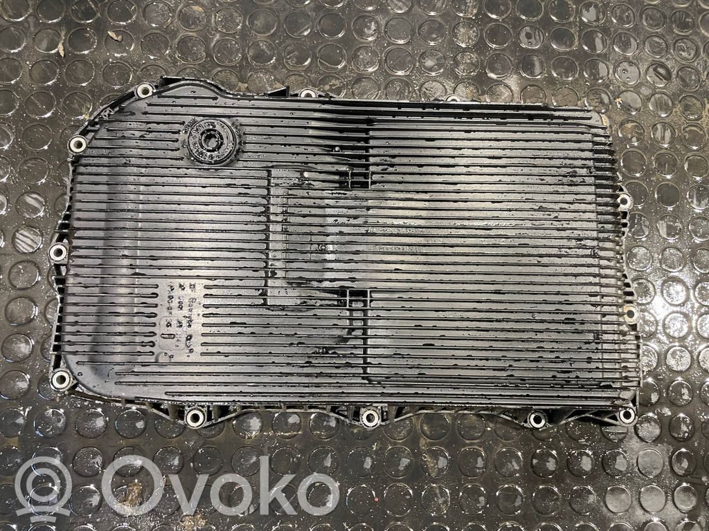 o-890d5e5705772ecfc00745e2abd448b9-bmw_5_f10_f11_gearbox_sump BMW 5 F10 F11 Carter de boîte à vitesses 21035450 S2602T149 – Image 1