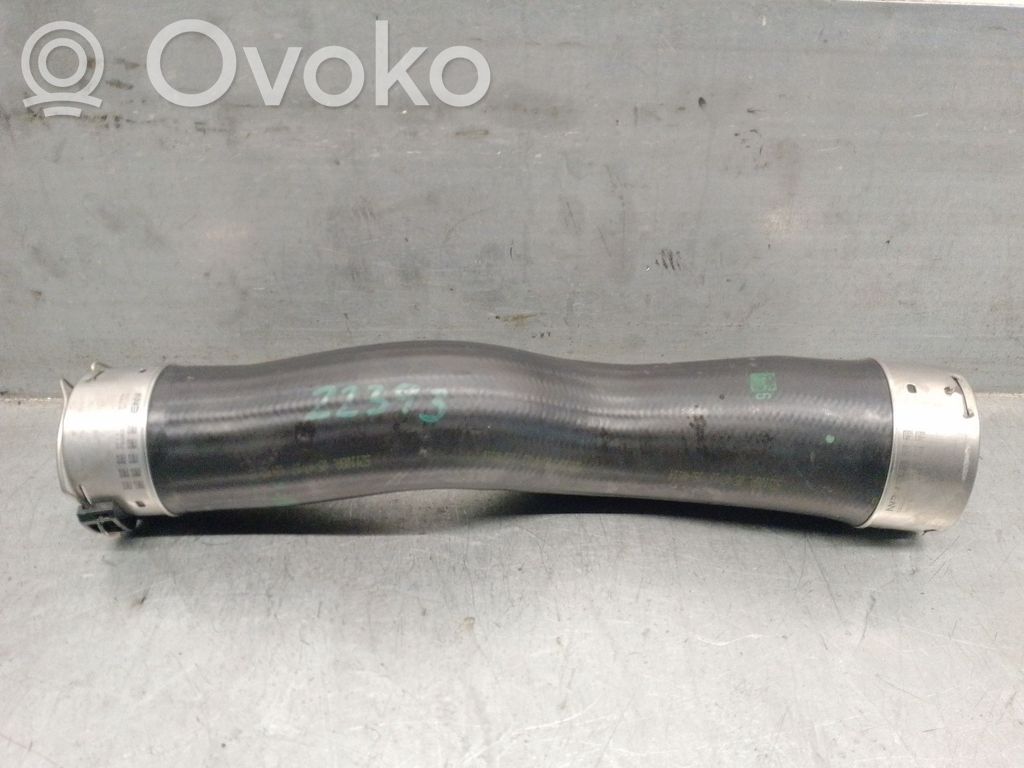 o-9b55ef71e60e7b17e5a6b6061d0b293a-bmw_5_f10_f11_air_conditioning__a_c__pipe_hose BMW 5 F10 F11 Tuyau de climatisation 11617810614 – Image 1