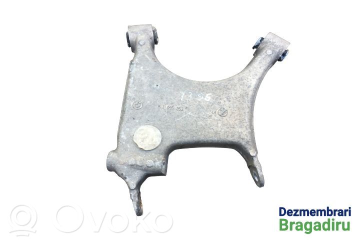 o-13fb69f6396d77fd2b8060132c8b1825-bmw_x5_e53_rear_suspension_control_arm BMW X5 E53 Bras de suspension arrière – Image 1