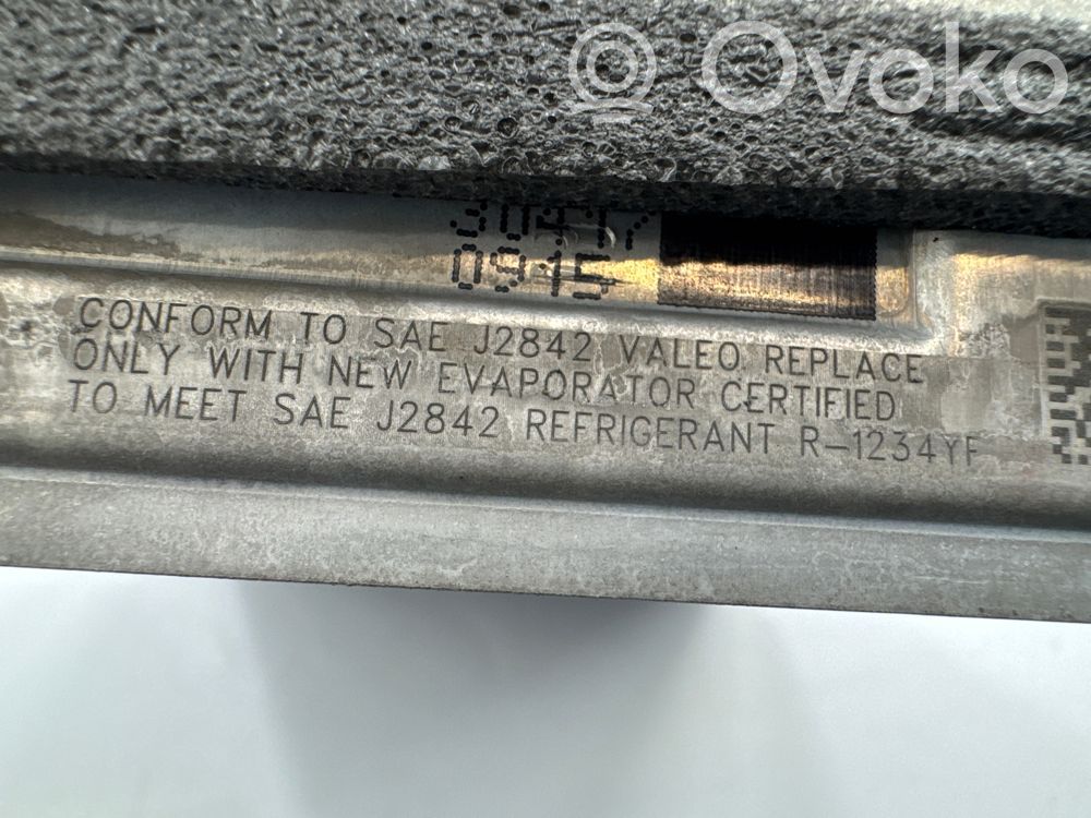 BMW 3 F30 F35 F31 Condenseur de climatisation J2842 – Image 2