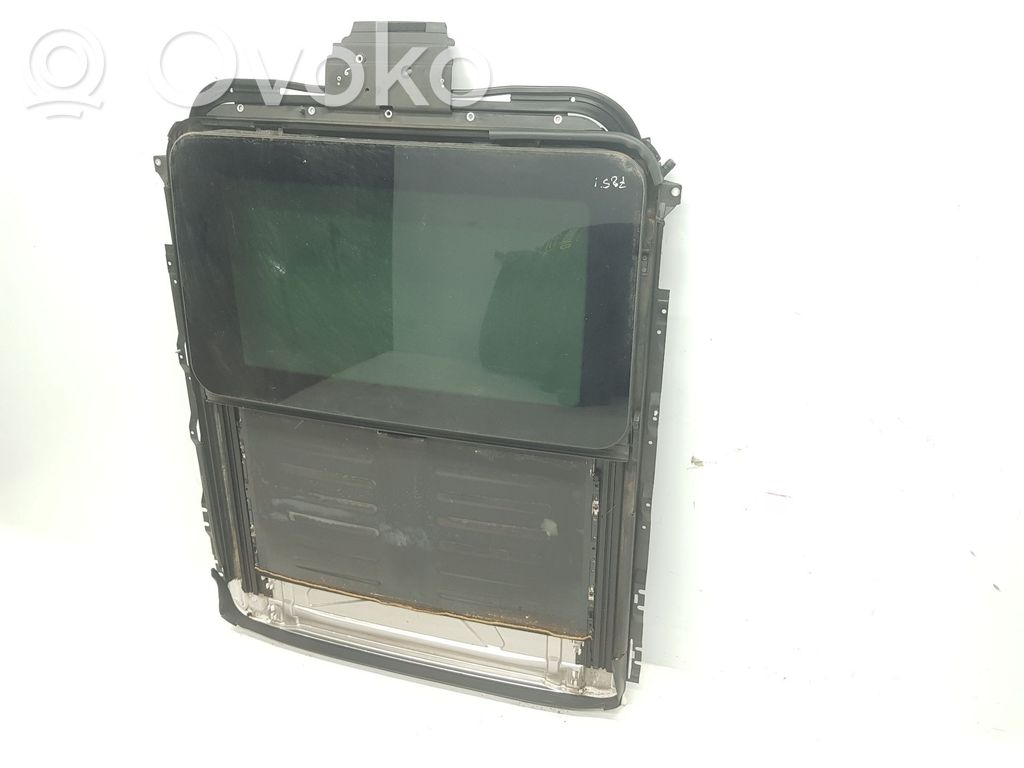 o-9fcb825df65df4e4021ae49f56791ea1-bmw_x5_e53_sunroof_glass BMW X5 E53 Toit ouvrant en verre 8408062 54138408047 – Image 1