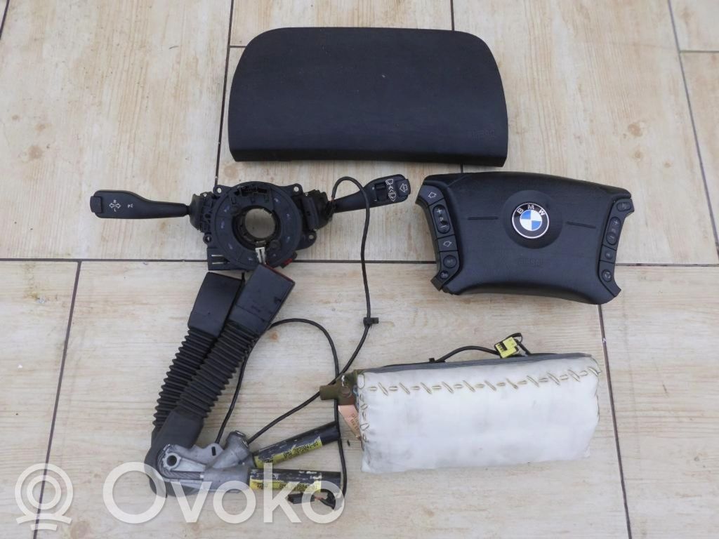 o-d2799b28ae70451c558eb2a01d04b5a8-bmw_x5_e53_airbag_set BMW X5 E53 Kit d’airbag – Image 1