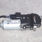 BMW X3 E83 Moteur / actionneur 67616922652