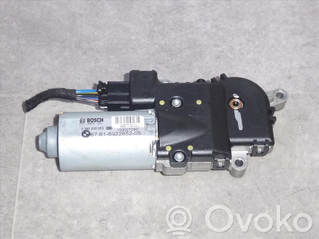 o-f1cdd2a24c53845137bc66796b39a754-bmw_x3_e83_sunroof_motor_actuator BMW X3 E83 Moteur / actionneur 67616922652 – Image 1