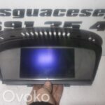 BMW 5 E60 E61 écran d'affichage supérieure  65829141807 65829145104
